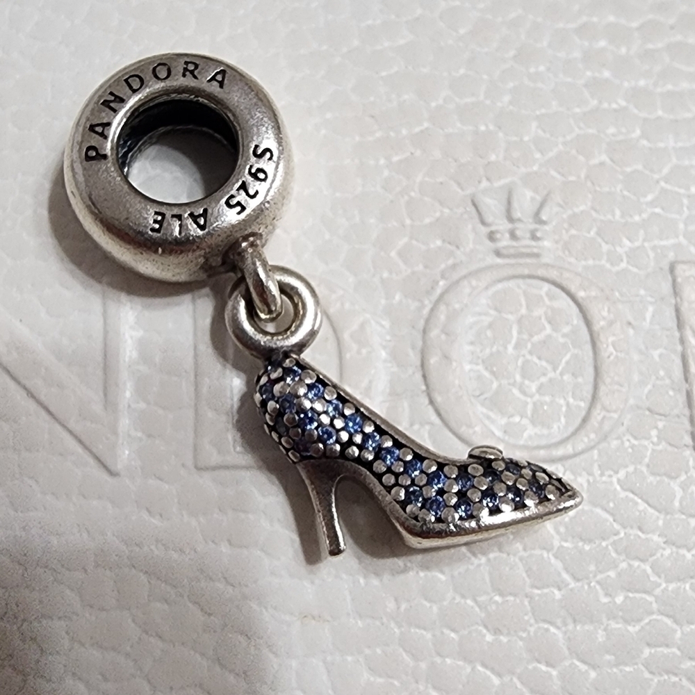 Pandora Disney, Cinderella Sparkling Slipper Dangle Charm, Fancy Light Blue CZ